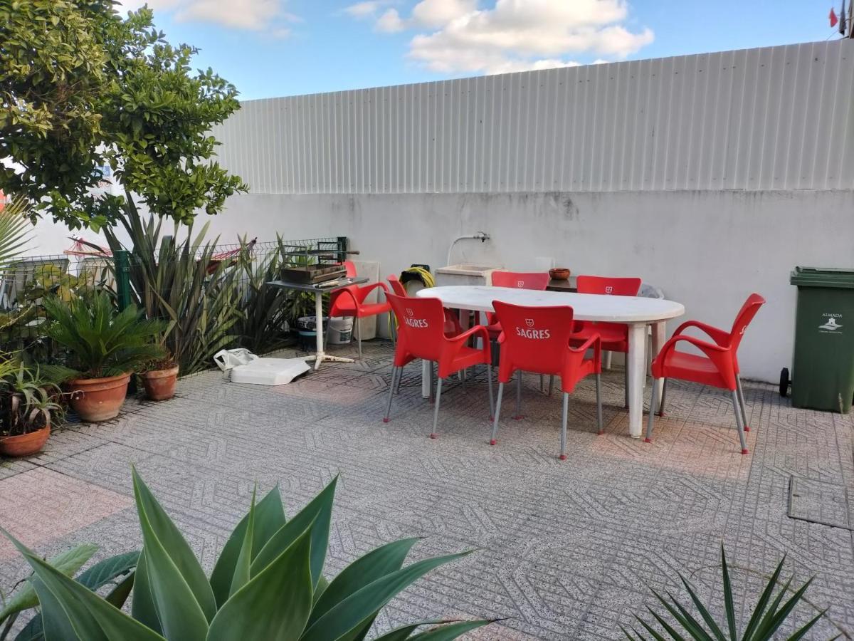 Apartamento Bem Me Quer 1 Almada Exterior foto