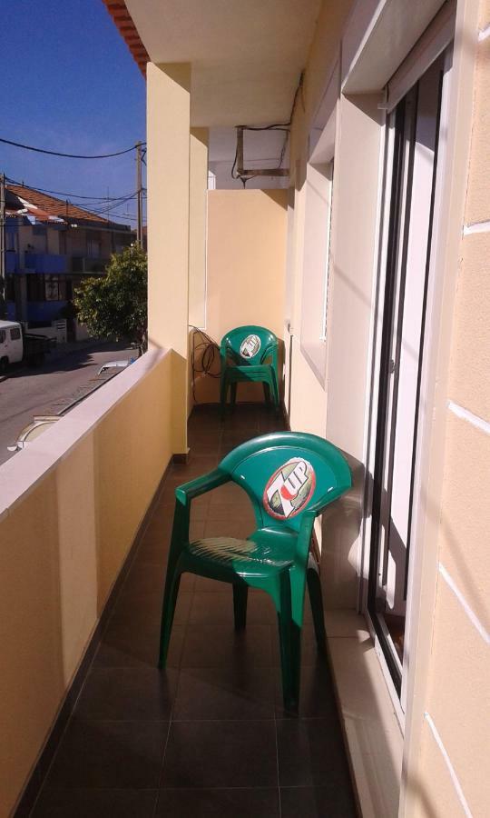 Apartamento Bem Me Quer 1 Almada Exterior foto